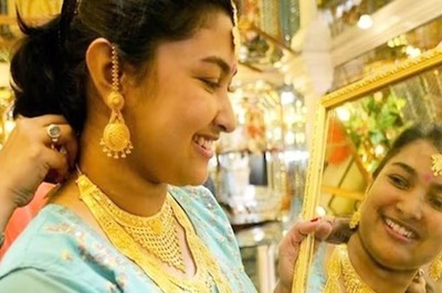 Gold Price Falls In India: Check 24 Carat Retail Rate In Your City On September 29