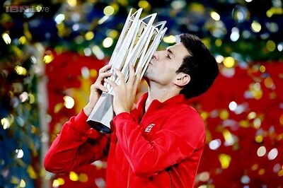 Djokovic beats del Potro to win Shanghai Masters