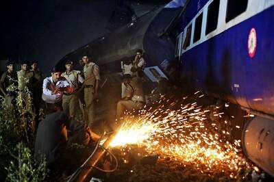 Utkal Express Derailment: Mangled Coaches Pose Tough Challenge in Clearing Tracks