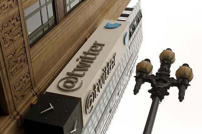 Twitter's top staff exodus sparks investor concerns, brings shares down