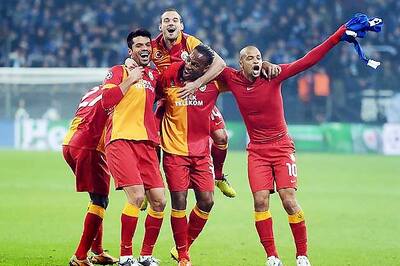 Galatasaray advance with 3-2 win in 2nd leg at Schalke