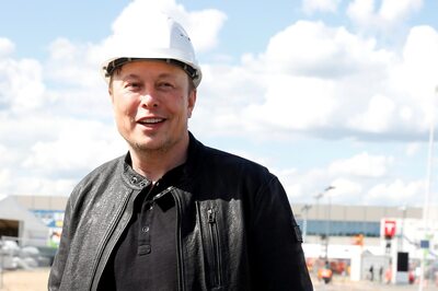 SpaceX Boss Elon Musk Tells Pentagon He Can’t Continue to Provide Free Internet to Ukraine via Starlink