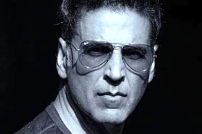 Akshay Kumar Signs Mudassar Aziz's Next 'Khel Khel Mein': Report