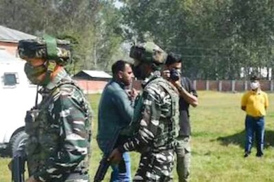 In Major Crackdown, Over 900 Over-Ground Workers of LeT, TRF Held in Kashmir After Attacks on Civilians