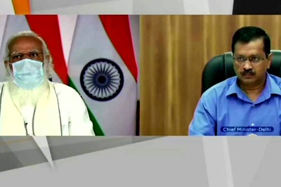 Kejriwal Draws Flak for Starting Live Telecast of his Address During Meeting with PM