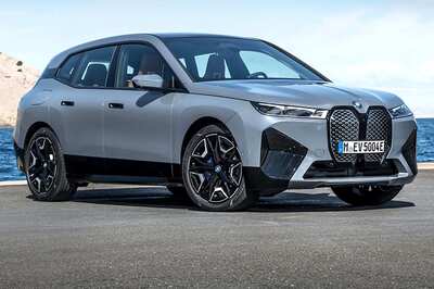 BMW Remains Cautious on In-house Battery Cell Production Despite Rising Sales