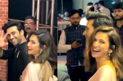 Kriti Kharbanda Blushes Hard As Paps Call Her 'Vahini' at Heeramandi Premiere; Pulkit Reacts | Watch