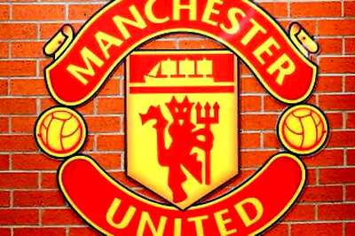Manchester United forecast big jump in profit