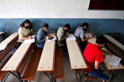 NEET Result 2020 Declared at ntaneet.nic.in: Over 80,000 Seats Available for MBBS Course