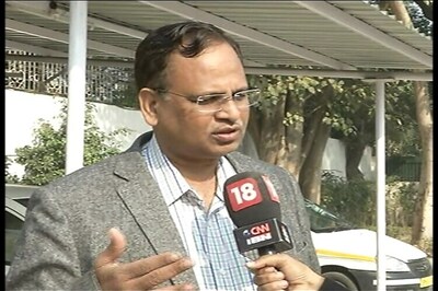 Doctors join MCD strike; Delhi health minister calls urgent meeting