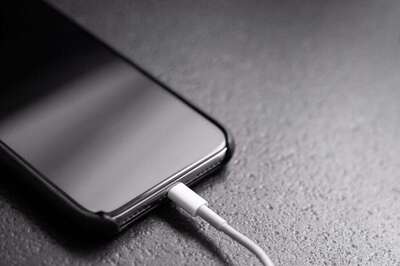EU Warns Apple Against Limiting Functionality Of iPhone Charging Cables: Report