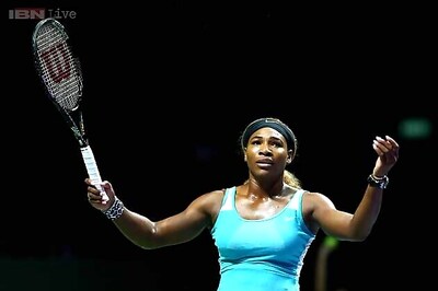 Serena Williams thrashed by Simona Halep at WTA Finals