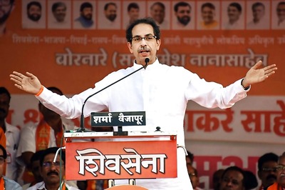 'Intention of Horsetrading Exposed Now': Shiv Sena Attacks BJP, Says New Alliance Giving Stomach Ache to Fadnavis
