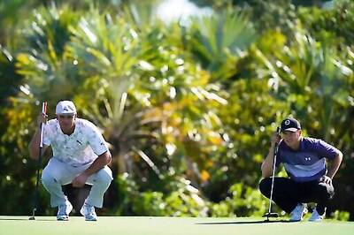 Spieth And Caddie Looking For An Edge In Reading Putts