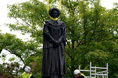 Former UK PM Margaret Thatcher’s Statue In Grantham Pelted With Eggs Hours After Installation