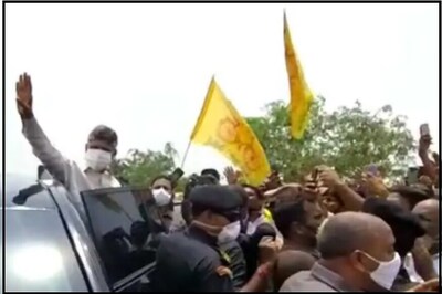 YSR Congress Says Chandrababu Naidu Must be Quarantined as Ex-CM's Supporters Defy Norms for Grand Welcome