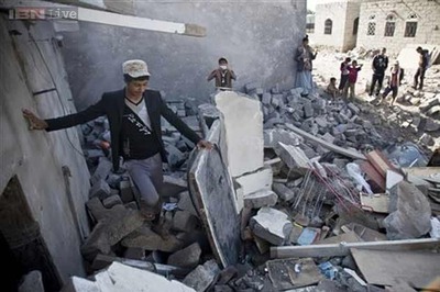 Navy's missile destroyer evacuates 439 Indians from Yemen