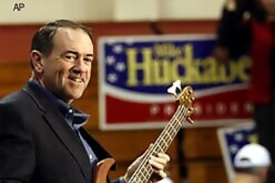 Huckabee son in treated in hospital after car wreck in Iowa