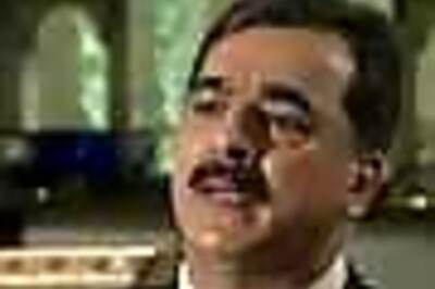 Gilani vows to bring 26/11 planners to justice