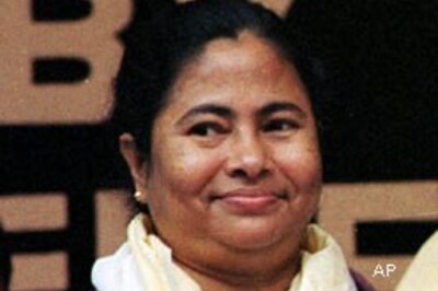 Cong, Trinamool team up to fight Left