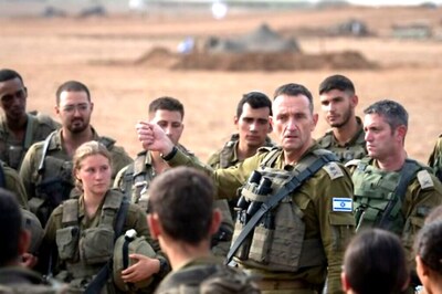 Israeli Strike Killed 36 Syrian Soldiers Near Aleppo: War Monitor