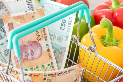 Inflation Comes Under RBI's Tolerance Zone, Eases To 11-Month Low of 5.88% In November; IIP Contracts