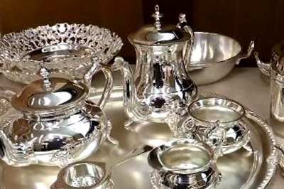 Gold Tumbles Rs 650; Silver Nosedives Rs 1,800