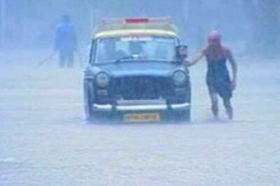 Heavy showers in Maharashtra, relief in Rajasthan