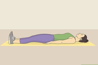 How to Do a Bridge Exercise With an Exercise Ball
