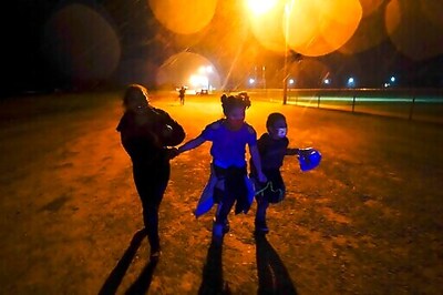 US: 40% Fewer Migrant Kids Held At Largest Emergency Shelter