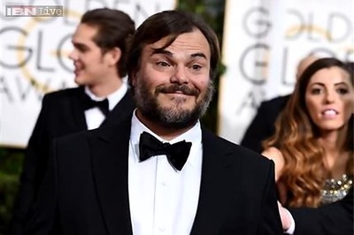 Michael Keaton compliments Seth Meyers; Patricia Arquette shows off her 'ninja skills': Here's what happened at the Golden Globes 2015