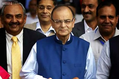 Finance Minister must boost employment and consumption in Budget 2016-17
