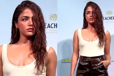 Have Mercy! Wamiqa Gabbi Flaunts Ample Curves in a Wet Hair Look; Sexy Video Goes Viral