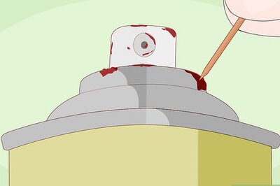 How to Clear the Opening on a Spray Can