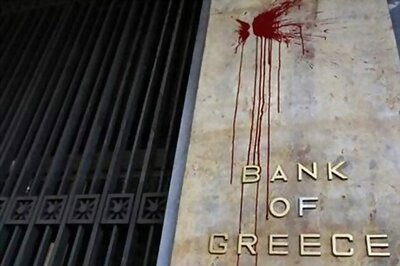 Greece battles to salvage bailout package