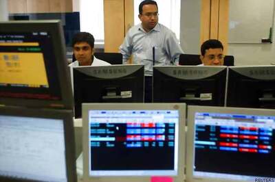 Sensex ends 271 points up; capital goods stocks gain