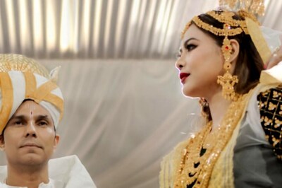 Randeep Hooda, Lin Laishram Wedding: Priyanka Chopra Showers Love On The Newlyweds