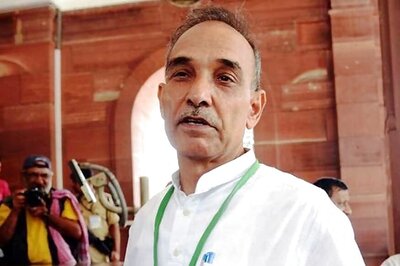 Satyapal Singh Avoids Commenting on Darwin's Evolution Theory, Talks 'Spirituality' on Science Day