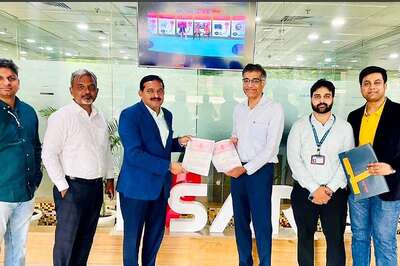 HPCL Partners With Mooving To Transform EV Battery Swapping In India