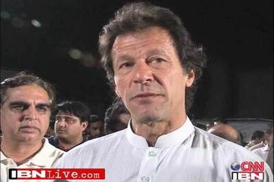 Ready for final match with Nawaz Sharif: Imran Khan