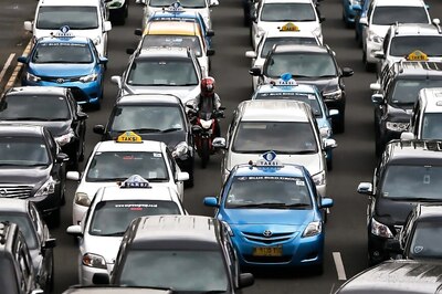 Beijing to Slash Further Sale of New Cars to Reduce Pollution