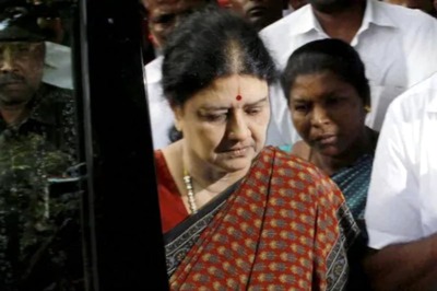 AIADMK Hunkers Down, Sets Eyes on 2021 Tamil Nadu Polls as it Readies for Sasikala’s Jail Release