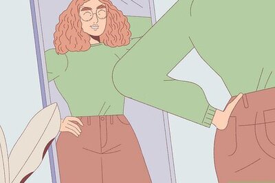 How to Be Popular: Tips for Teens, Adults, and More