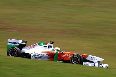 Di Resta retires, 10th place for Sutil at Singapore GP