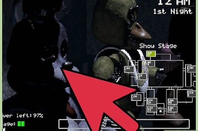 How to Play Five Nights at Freddy's