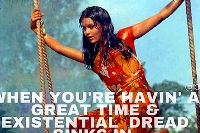 Zeenat Aman Turns 'Meme-at' on Instagram, Shares Favourite Memes of Herself