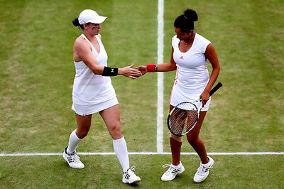 Sania-Bethanie advance in Rogers Cup