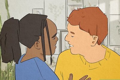 Aquarius Woman & Aries Man: Dating Compatibility & Relationship Advice