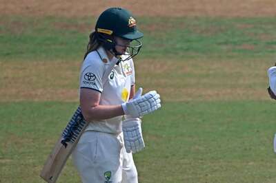 WPL 2024: Gujarat Giants Pacer Lauren Cheatle to Miss Upcoming Season After Skin Cancer Procedure