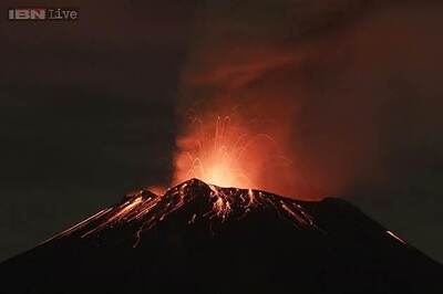 Mount Ontake erupts in central Japan; eight hikers reported injured